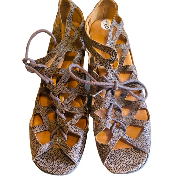 GENTLE SOULS - "OKEY DOKEY" LEATHER  SHOES Brown - Picture 4 of 8